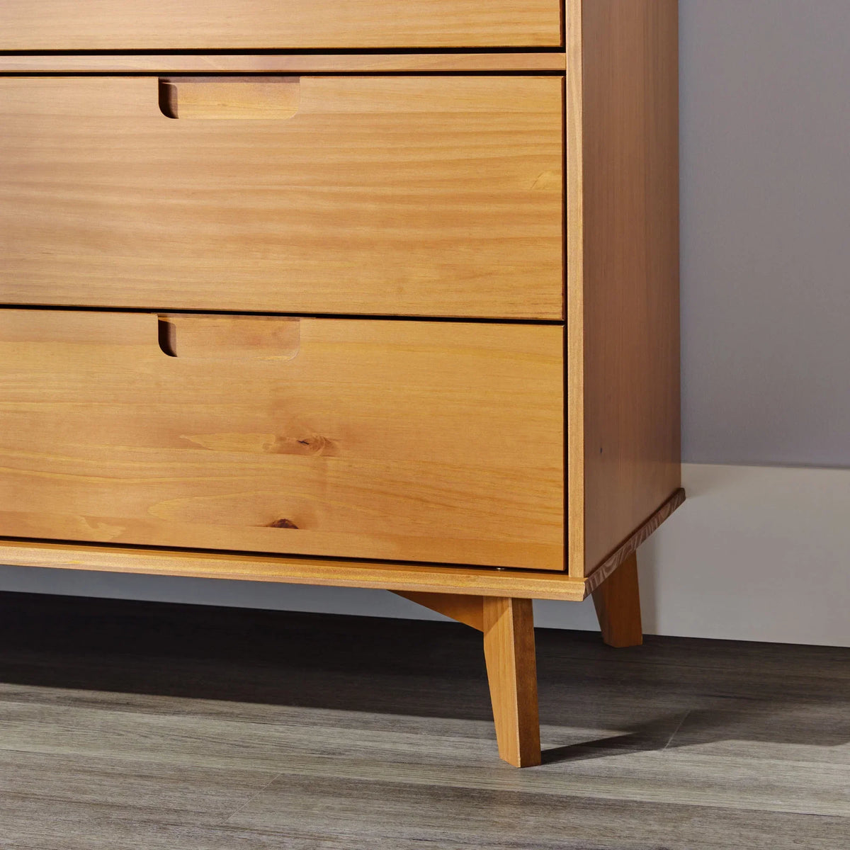 Nouveauté 2026 – Commode Walker Edison Sonoma 6 tiroirs en bois massif couleur caramel