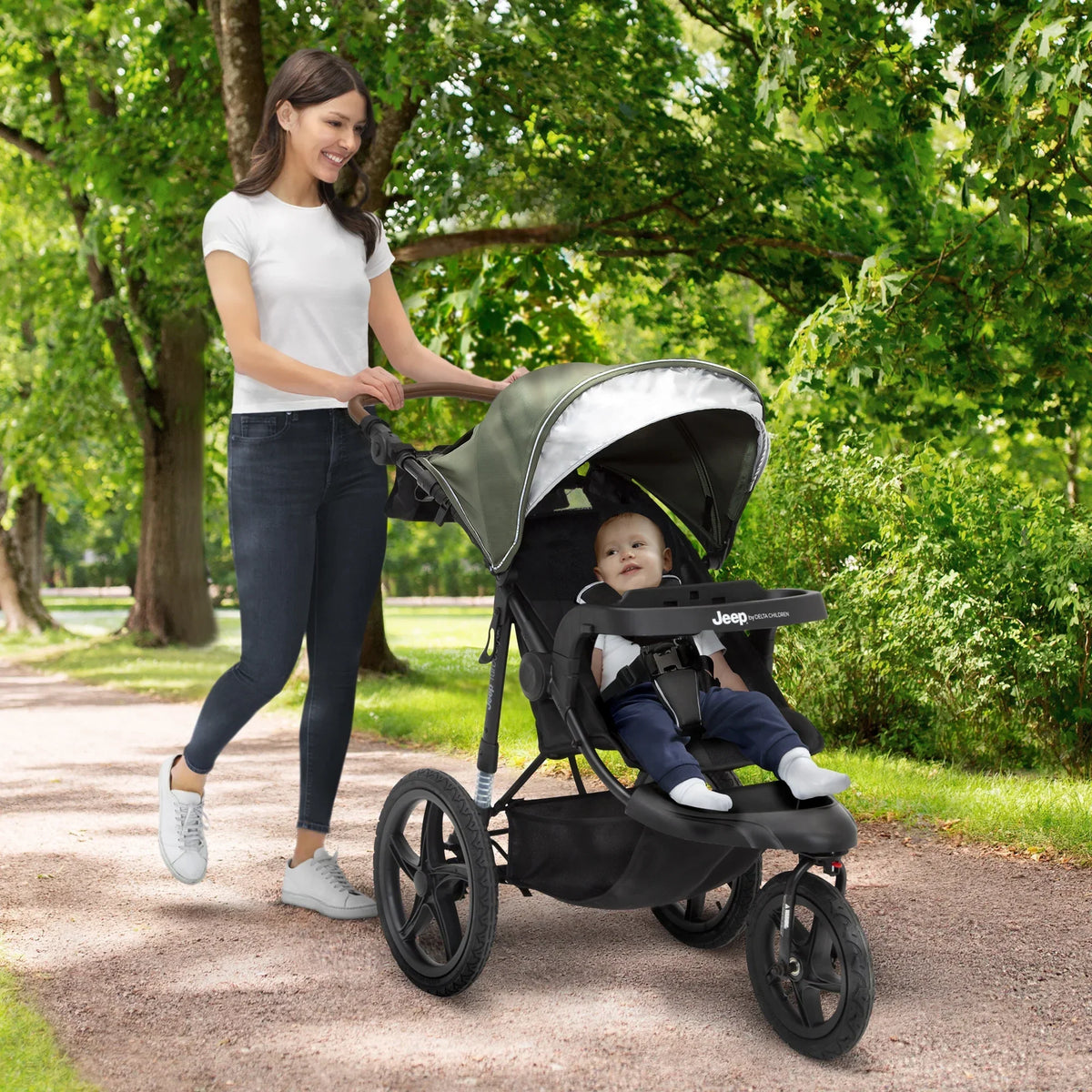 Nouveauté 2026 – Poussette de jogging Jeep TurboGlyde de Delta Children, noire