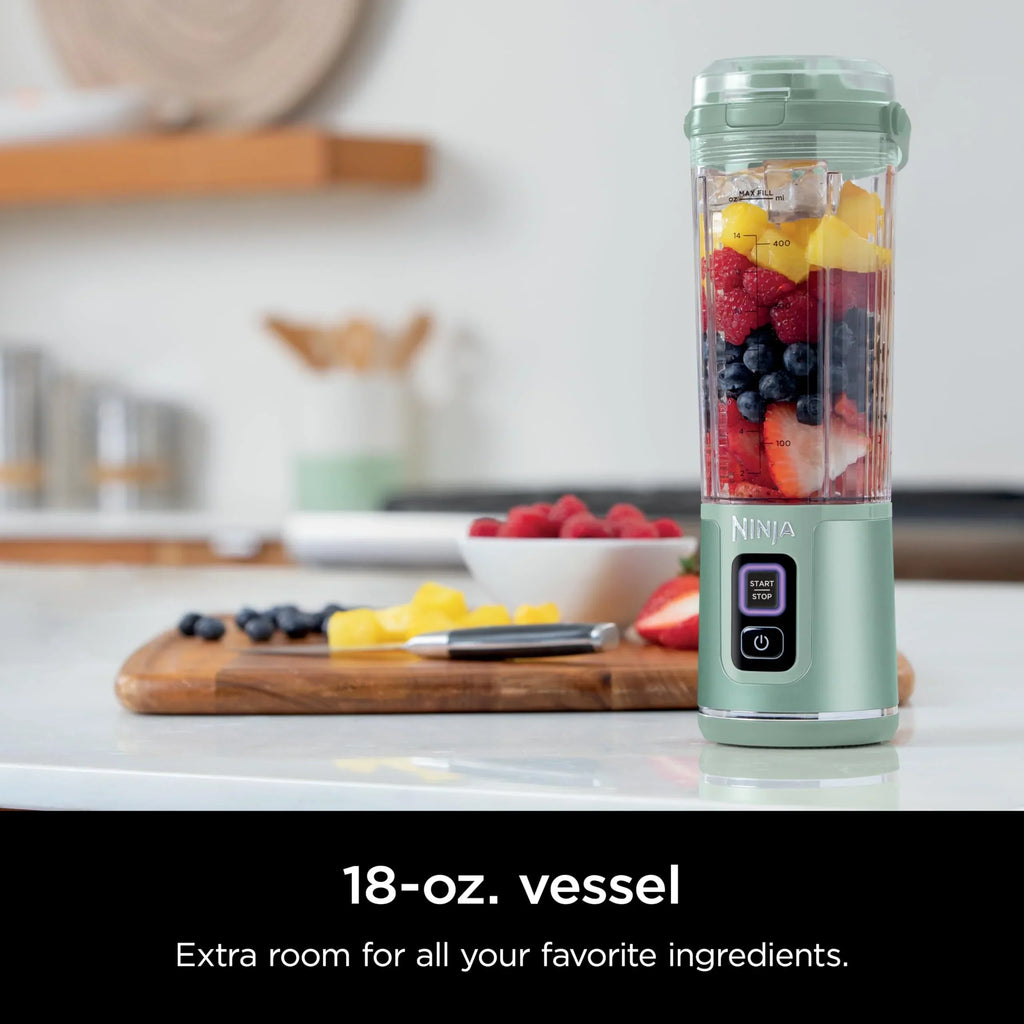 Nouveauté 2026 – Blender portable Ninja Blast , sans fil, bol de 532 ml (18 oz), blender individuel pour milkshakes et smoothies, sans BPA, couvercle étanche et bec verseur, rechargeable par USB-C, pièces compatibles lave-vaisselle, violet métallisé