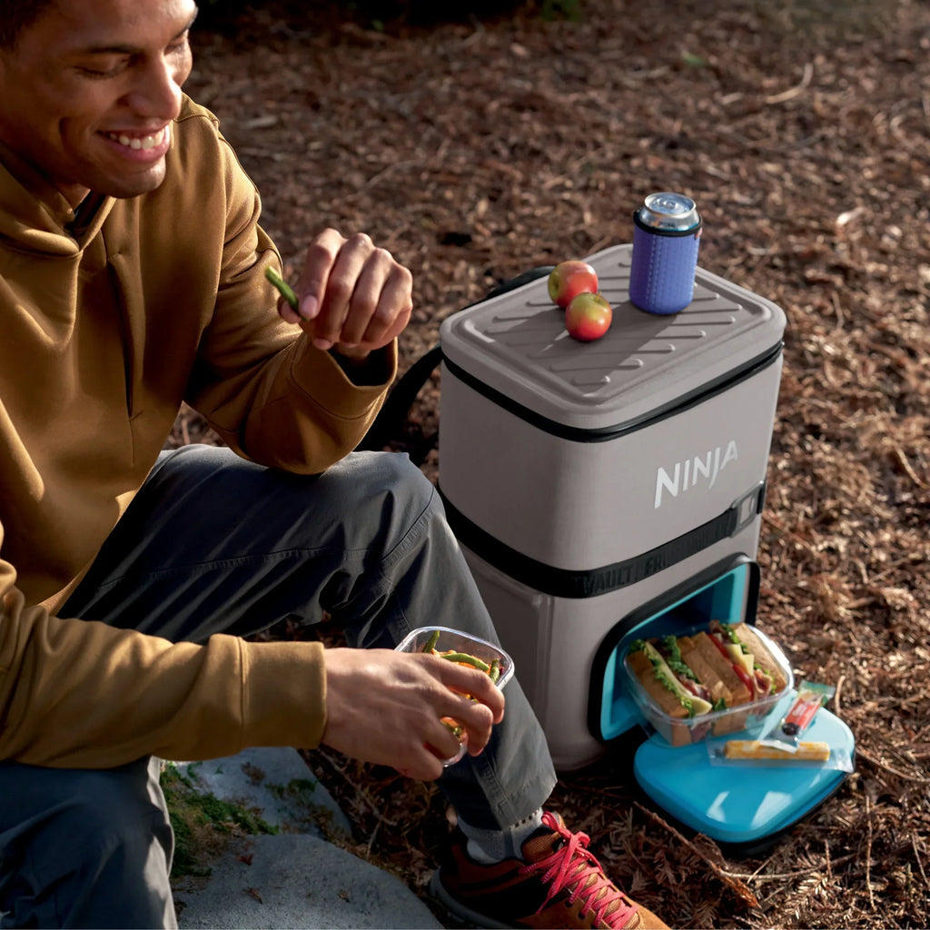 Nouveauté 2026 – Glacière souple Ninja Outdoor FrostVault Go 24 canettes avec zone froide et sèche, bleu bord de lac - FF124NV