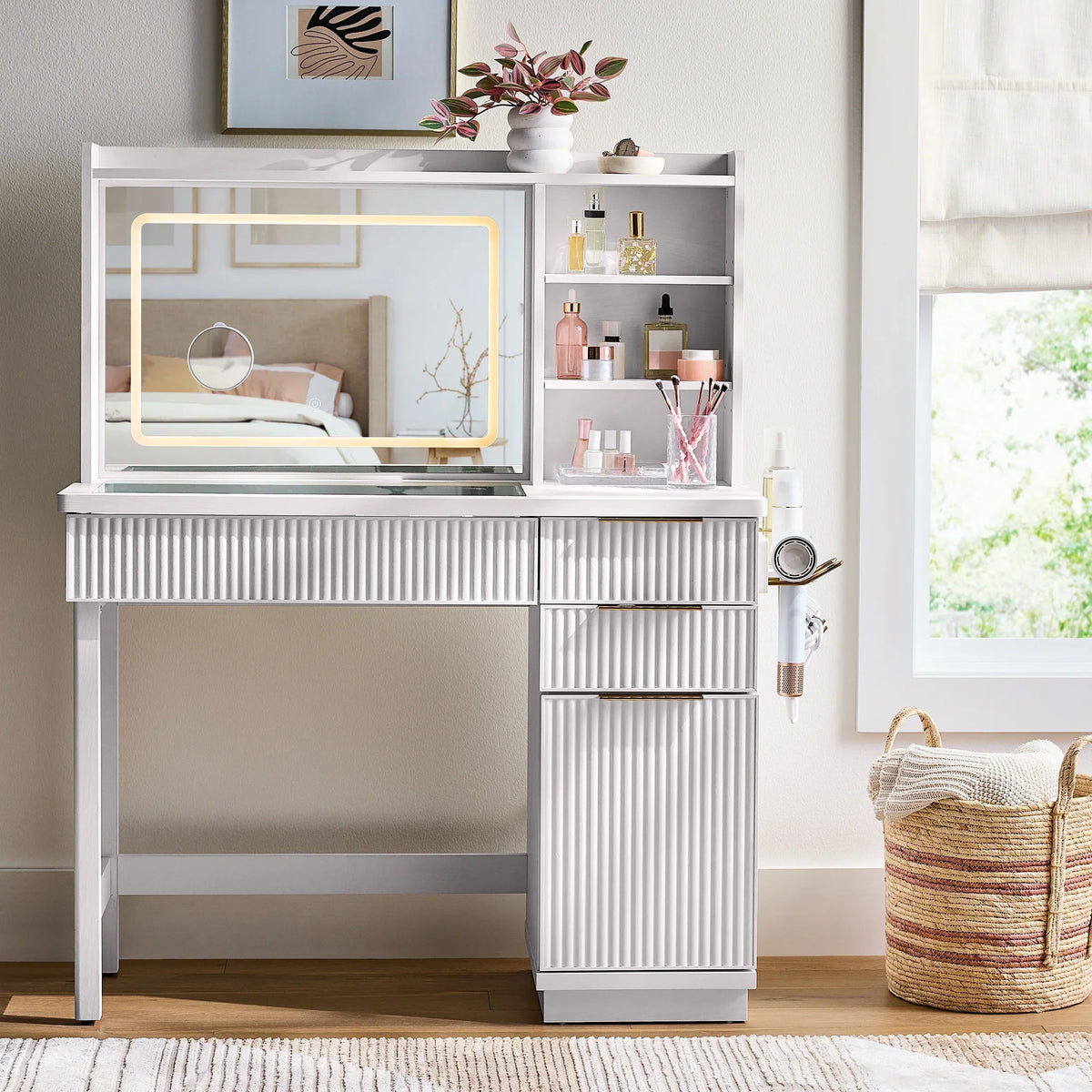 Nouveauté 2026 – Coiffeuse Lillian de Better Homes & Gardens avec miroir éclairé par DEL, finition blanche