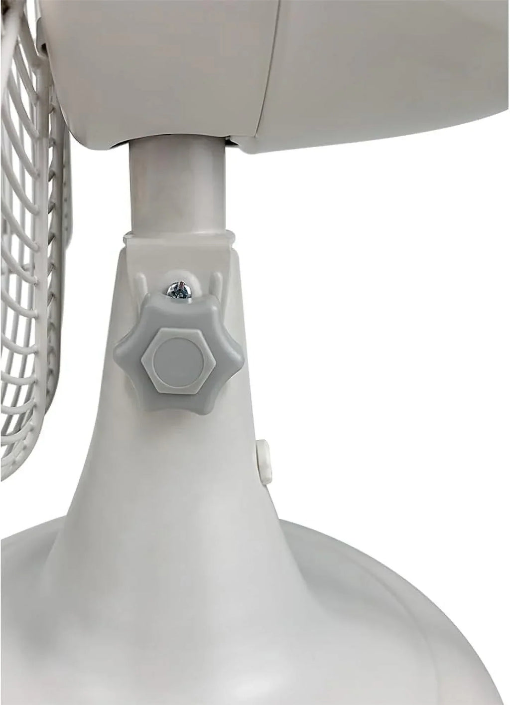 Nouveauté 2026 – Ventilateur de table rétro tout métal Good Housekeeping (92618) avec 3 vitesses, large oscillation et poignée de transport