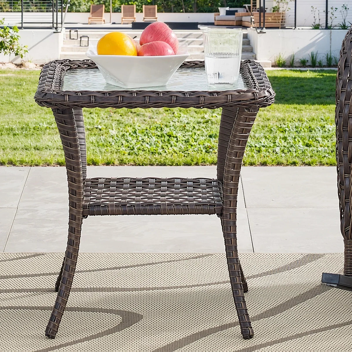 Nouveauté 2026 – Fauteuil inclinable d'extérieur OPOHORO , chaise longue de patio inclinable réglable avec coussin, en osier, avec dossier et repose-pieds réglables, idéal pour le bord de la piscine, beige