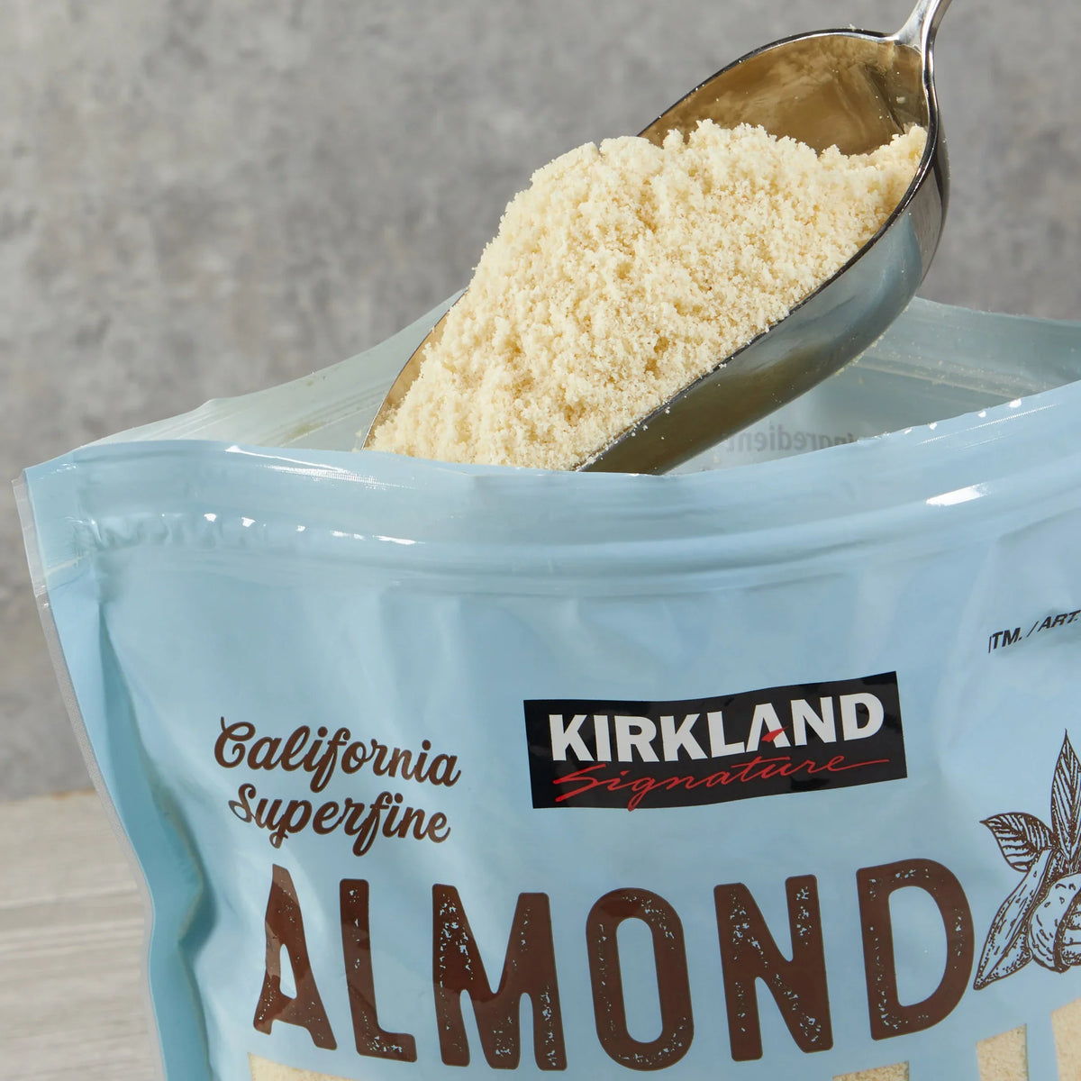 Nouveauté 2026 – Farine d'amande Kirkland Signature , 1,36 kg