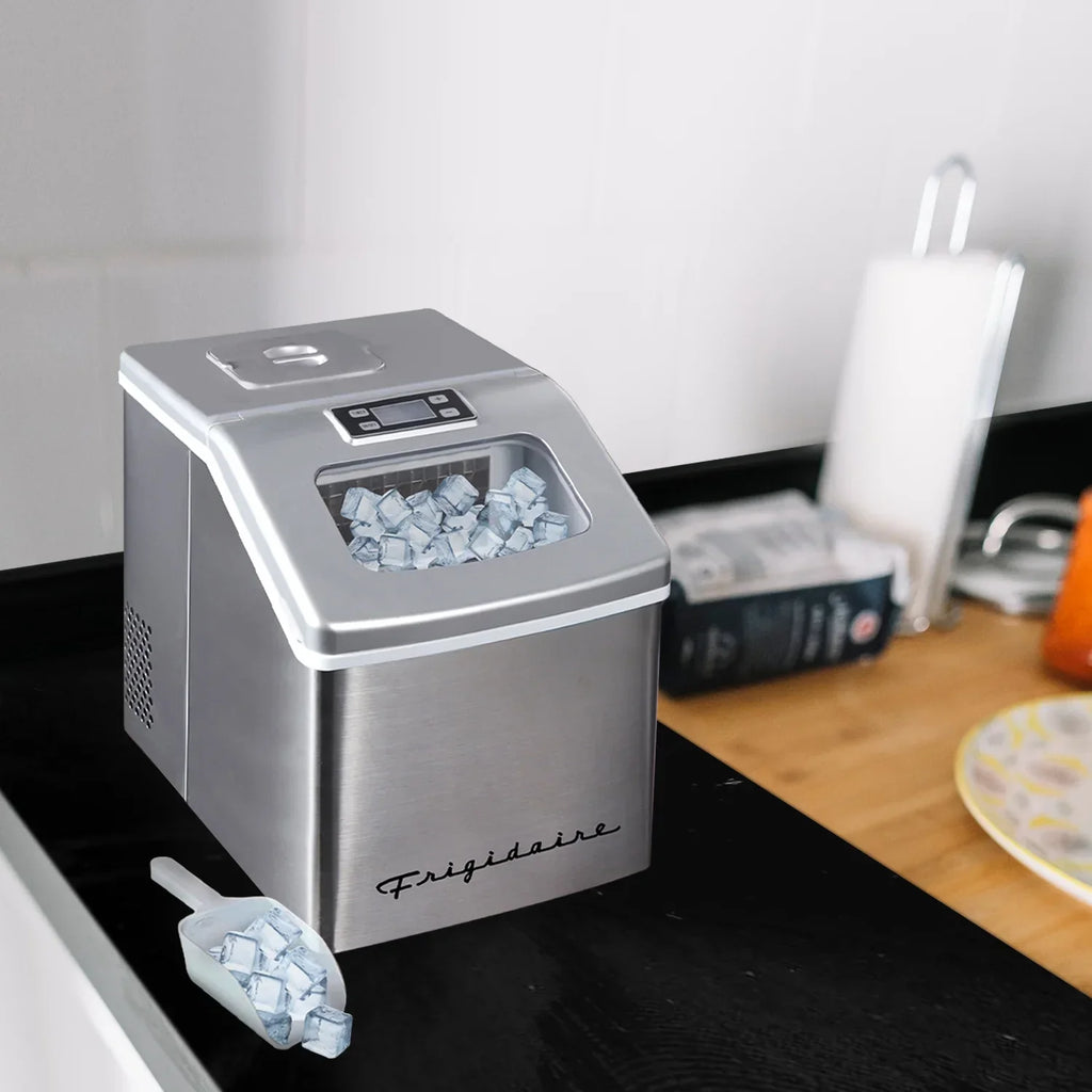 Nouveauté 2026 – Machine à glaçons carrée transparente de comptoir Frigidaire , 18 kg (40 lb) - Acier inoxydable