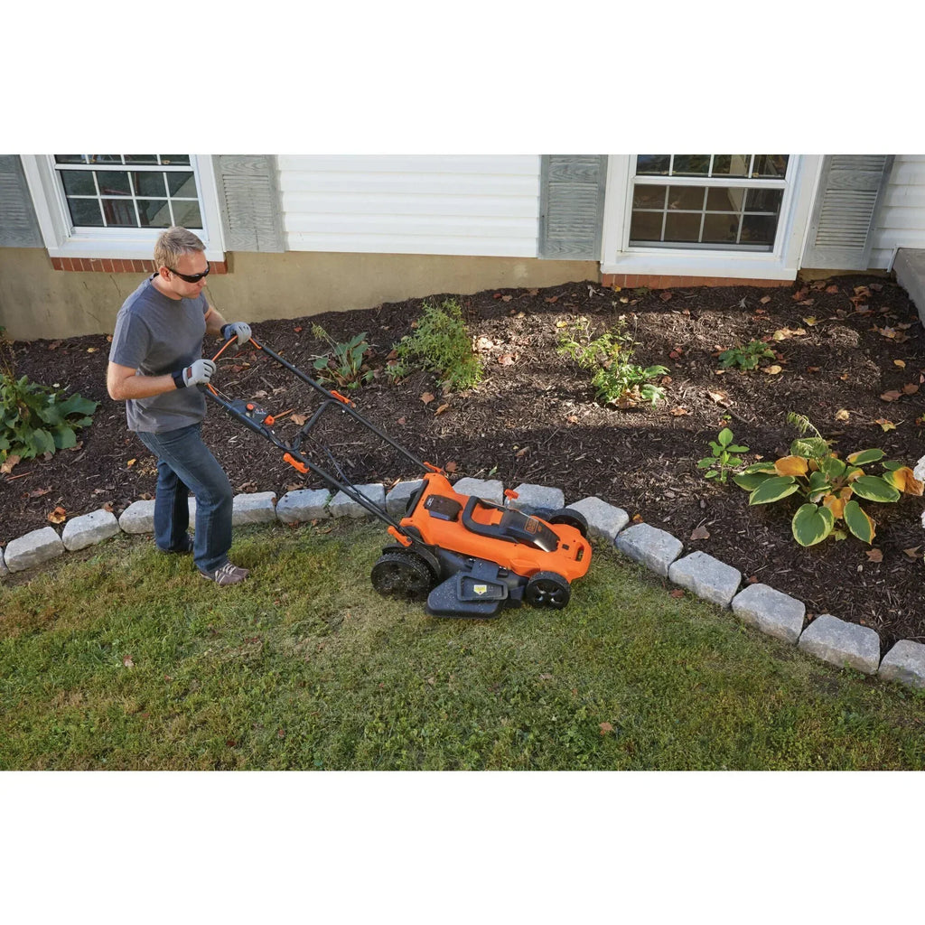 Nouveauté 2026 – Tondeuse à gazon sans fil BLACK+DECKER 40V MAX* avec batterie et chargeur inclus (CM2043C