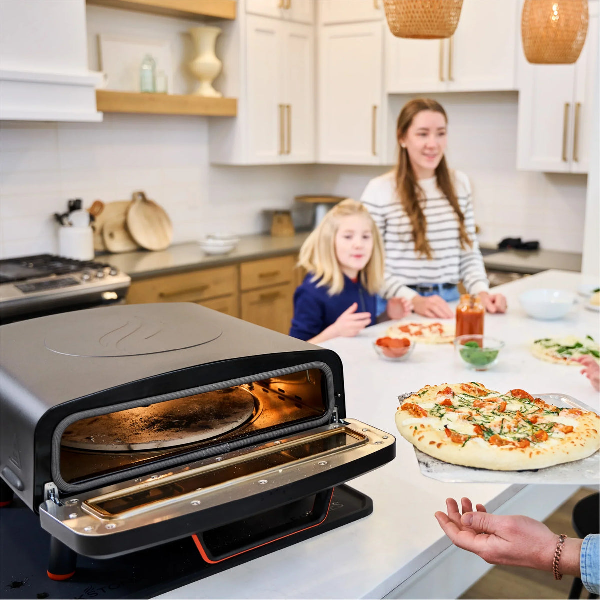 Nouveauté 2026 – Four à pizza électrique de table Blackstone 14" avec pierre à pizza rotative