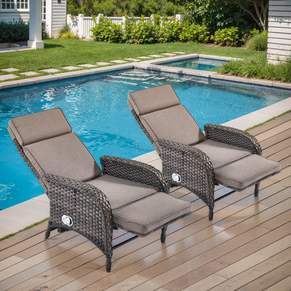Nouveauté 2026 – Fauteuil inclinable d'extérieur OPOHORO , chaise longue de patio inclinable réglable avec coussin, en osier, avec dossier et repose-pieds réglables, idéal pour le bord de la piscine, beige