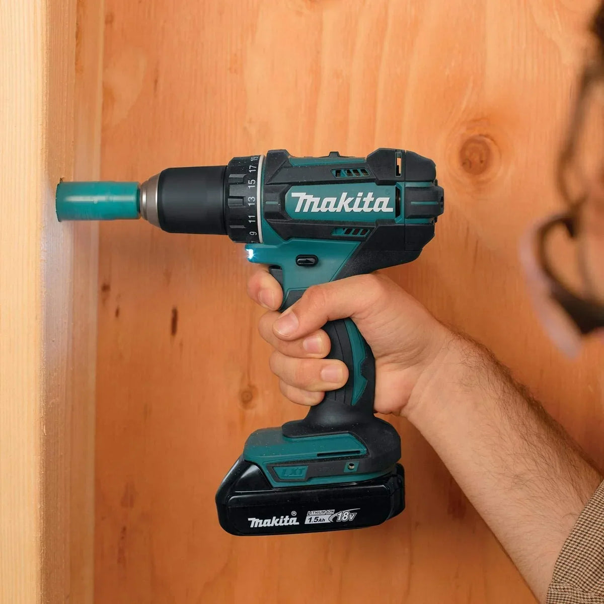 Nouveauté 2026 – Ensemble d'outils sans fil Makita 18 V Lithium-Ion, 1,5 Ah, lot de 2