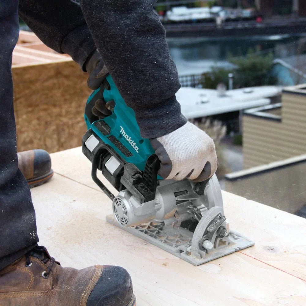 Nouveauté 2026 – Kit de scie circulaire Makita 18 V X2 XSR01PT