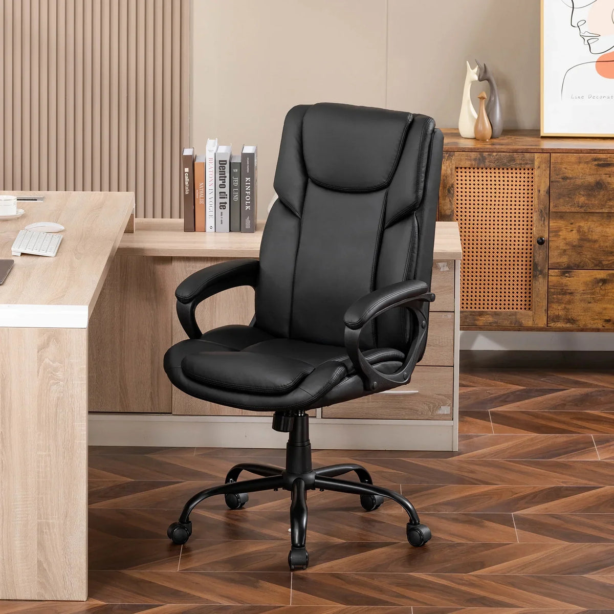 Nouveauté 2026 – Fauteuil de bureau ergonomique Mainstays Executive à dossier haut en cuir noir