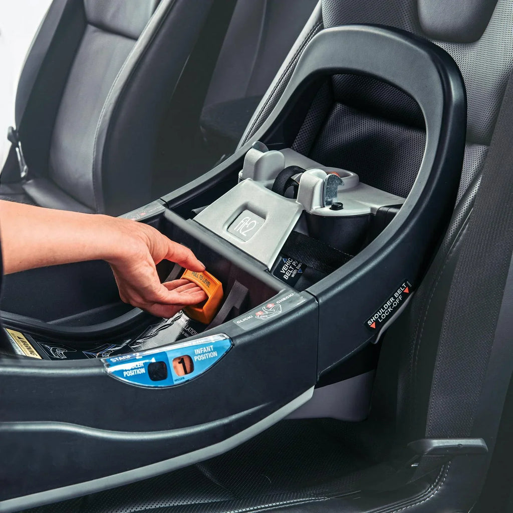 Nouveauté 2026 – Siège auto pour bébé et enfant Chicco Fit2 Adapt - Ember (Noir). Neuf