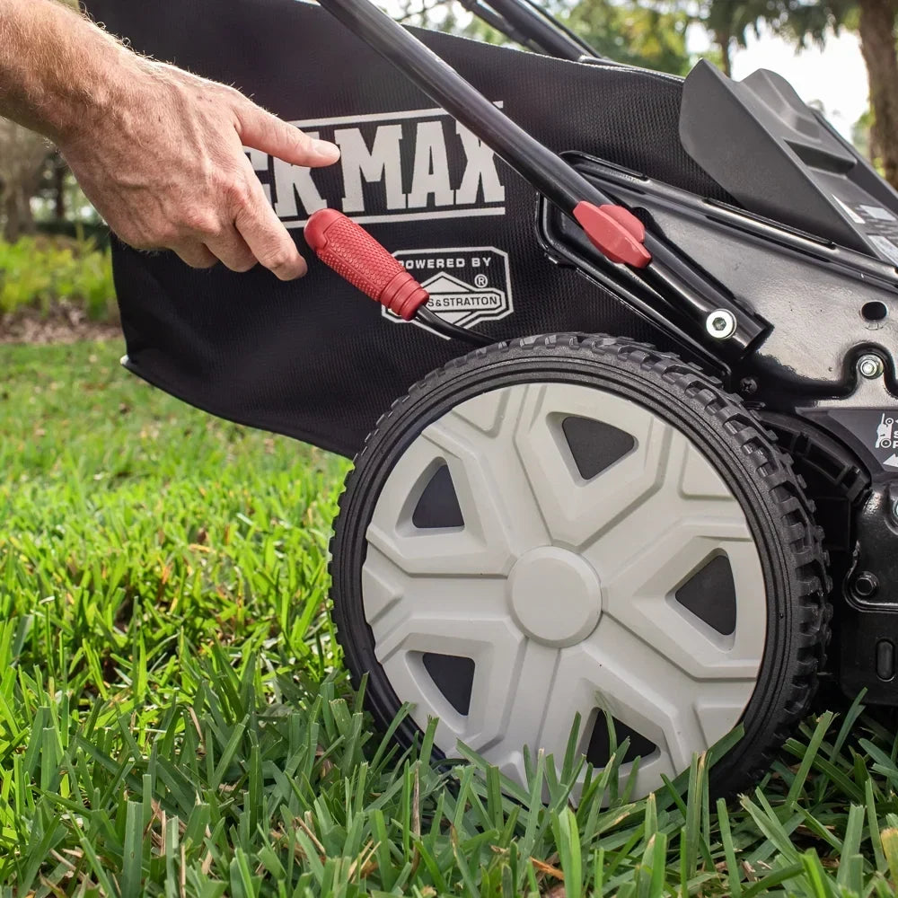 Nouveauté 2026 – Tondeuse autotractée Black Max 21" avec moteur Briggs & Stratton série 625 de 150 cm³