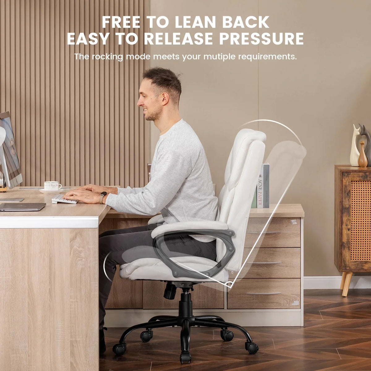 Nouveauté 2026 – Fauteuil de bureau ergonomique Mainstays Executive à dossier haut en cuir noir