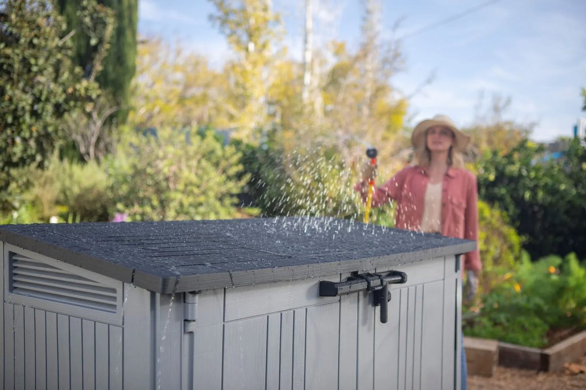 Nouveauté 2026 – Abri de jardin Keter Store-It-Out Prime , 1,3 x 1,1 m, en résine grise, avec charnières à levage facile. Idéal pour ranger outils de jardin, jouets de piscine et accessoires de jardin