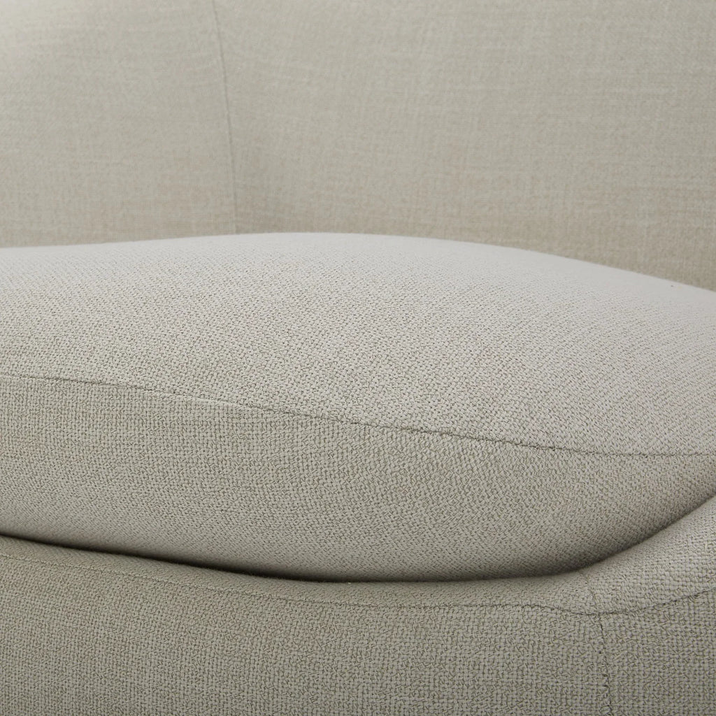Nouveauté 2026 – Fauteuil pivotant Mira de Better Homes & Gardens , en peau de mouton retournée crème