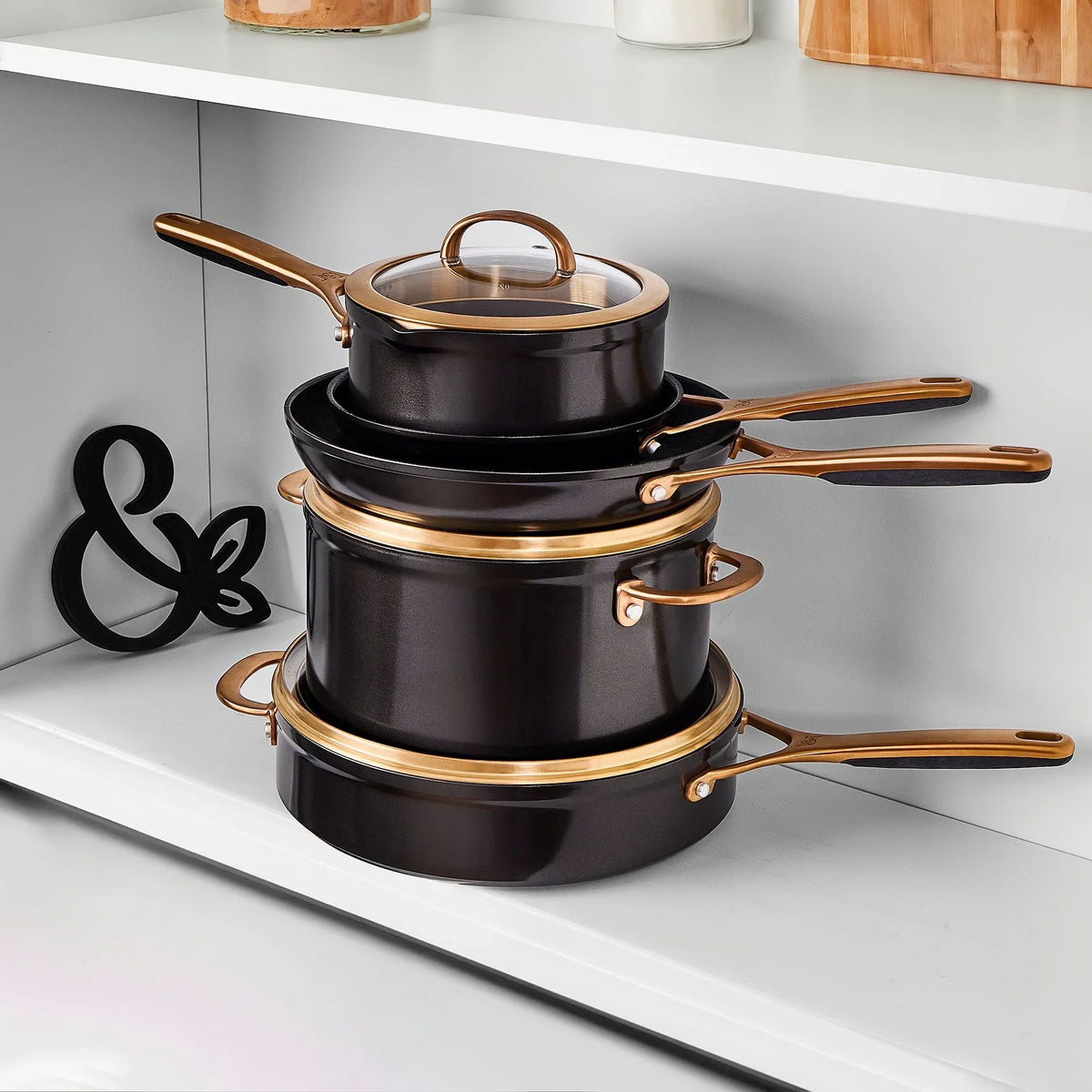 Nouveauté 2026 – Batterie de cuisine antiadhésive 12 pièces Thyme & Table Supreme , casseroles et poêles - Bronze