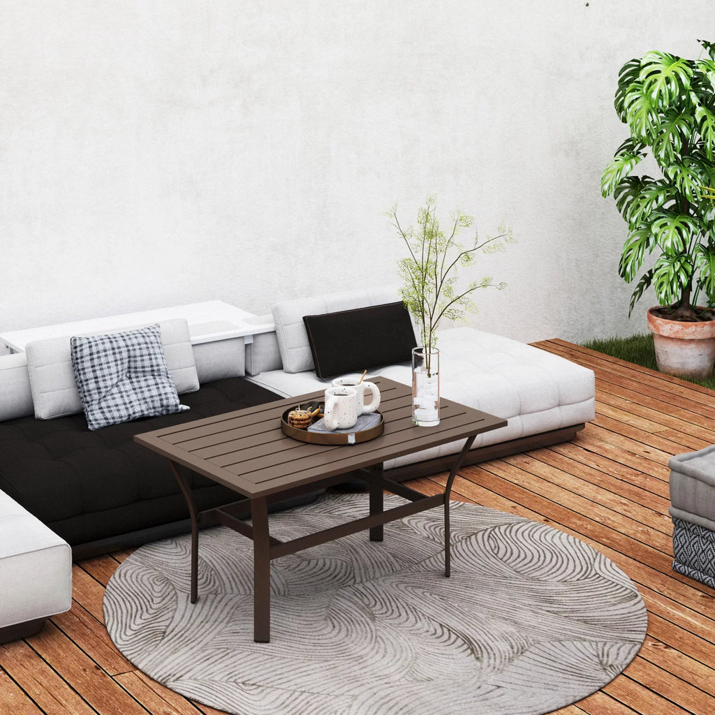 Nouveauté 2026 – Table basse d'extérieur Outsunny , table basse rectangulaire résistante aux intempéries pour patio, avec plateau à lattes, marron