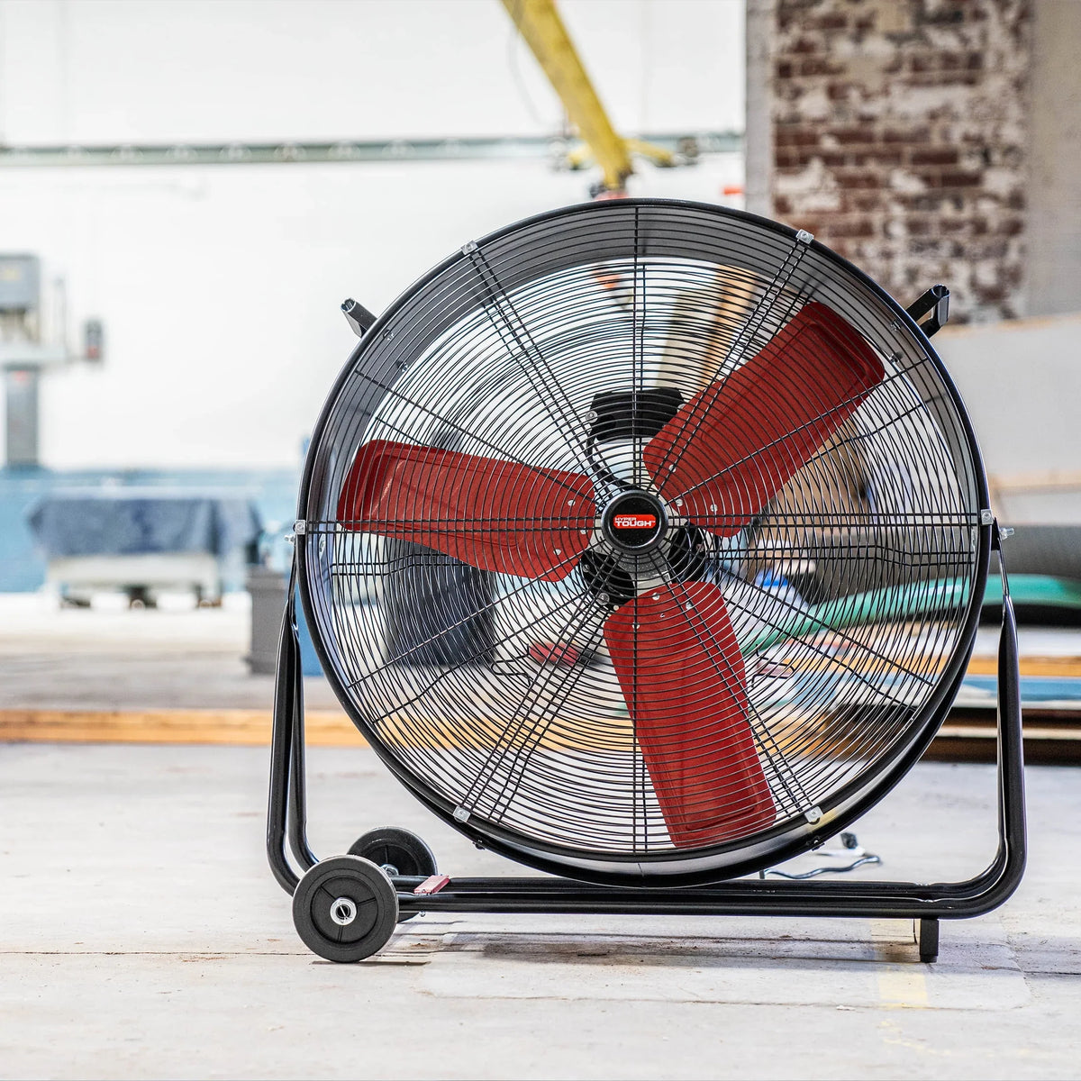 Nouveauté 2026 – Ventilateur tambour incliné haute vitesse Hyper Tough 30 pouces, rouge et noir