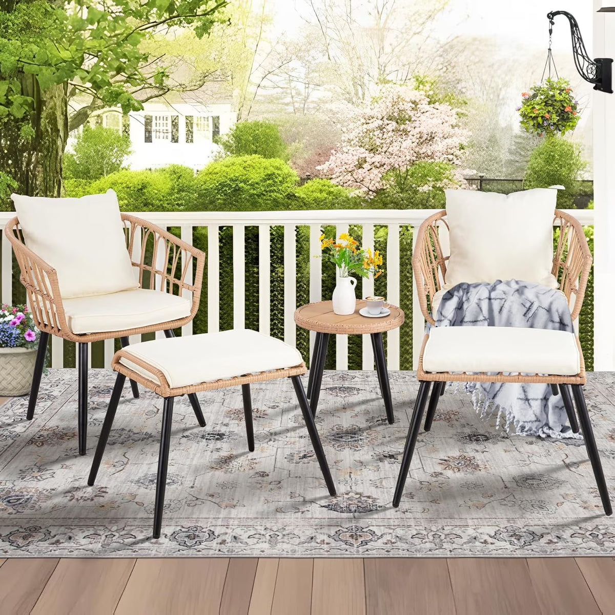 Nouveauté 2026 – Ensemble bistro de patio 3 pièces FHFO , mobilier d'extérieur en résine tressée pour balcon, appartement ou terrasse, ensemble table et chaises en rotin (2 pièces), beige