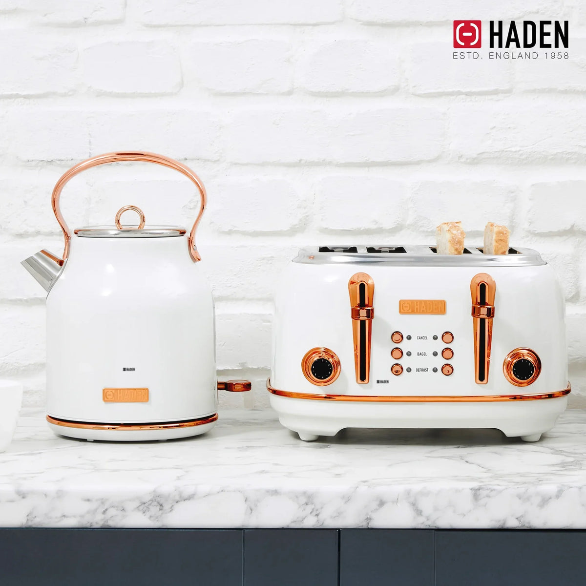 Nouveauté 2026 – Bouilloire électrique Haden Heritage 1500 1,7 W , finition noir mat avec accents cuivrés