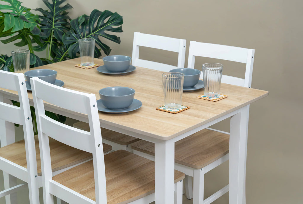 Nouveauté 2026 – Ensemble de salle à manger 5 pièces Mainstays , 1 table et 4 chaises, blanc, MDF et bois d'hévéa, intérieur, table de 117 cm (L) x 74 cm (l) x 76 cm (H