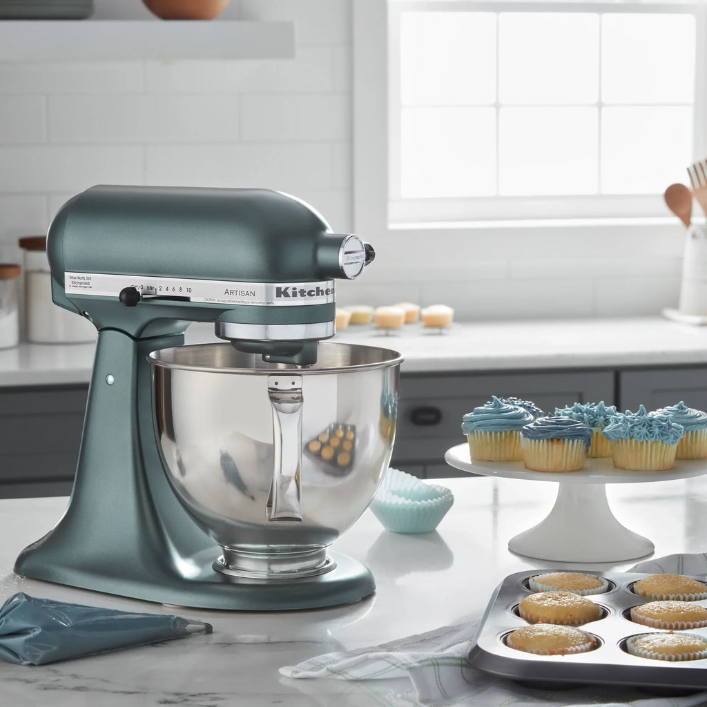 Nouveauté 2026 – Robot pâtissier KitchenAid Artisan Series 5 pintes à tête inclinable, coloris Wildflower, KSM156CXWF (édition