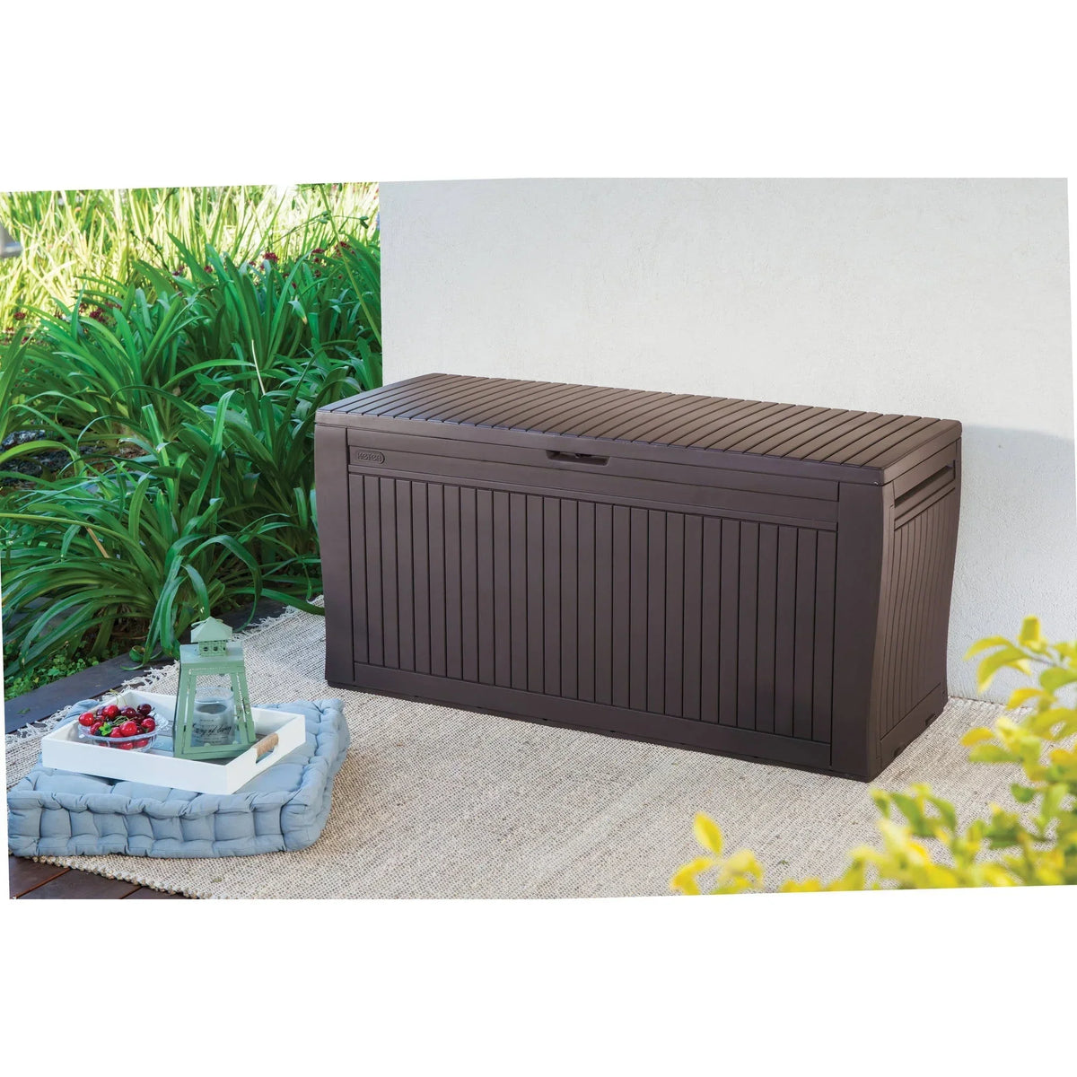 Nouveauté 2026 – Coffre de rangement extérieur Keter Comfy , 71 gallons, en résine, marron expresso