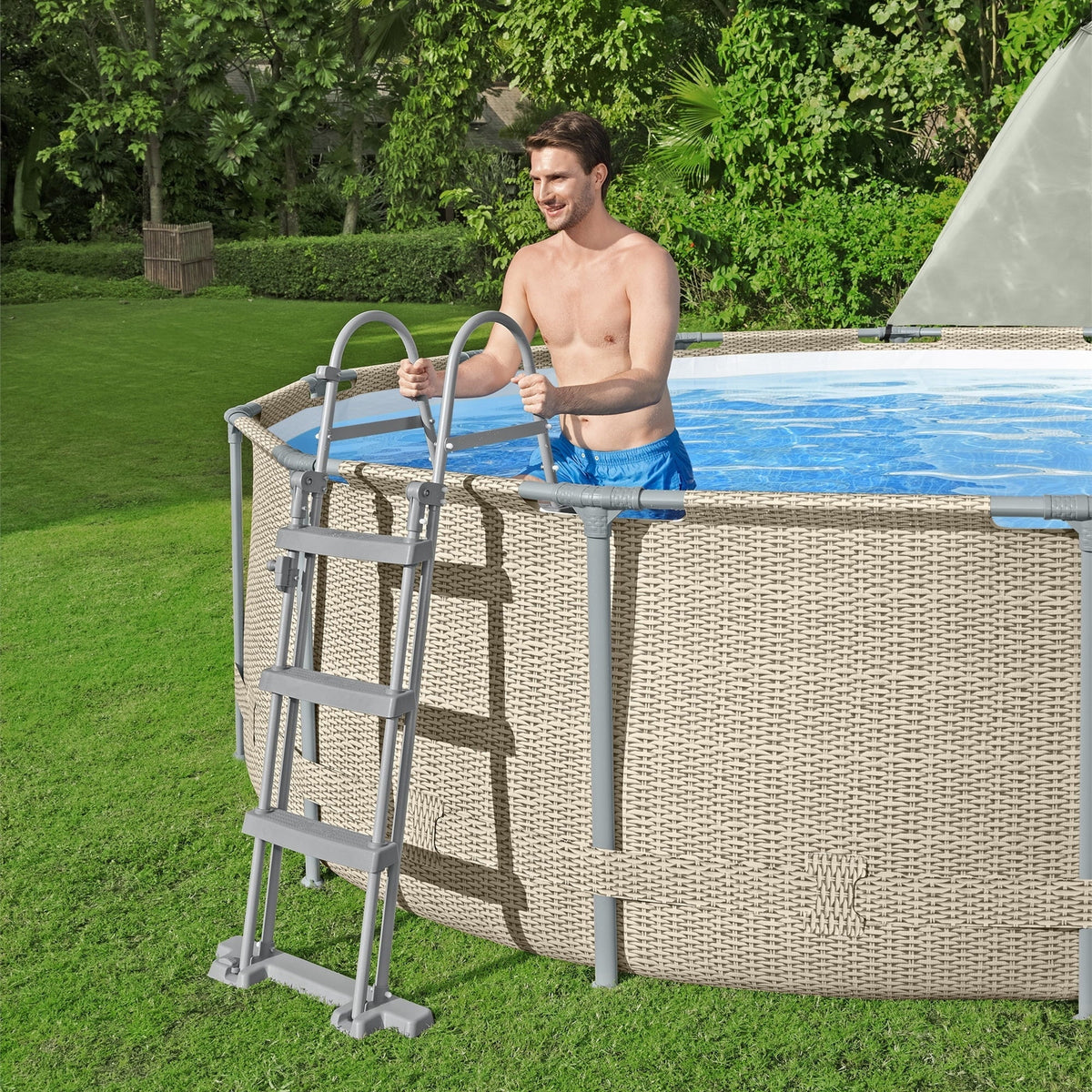 Nouveauté 2026 – Ensemble de piscine extérieure ronde Bestway Power Steel 14 pi x 42 po