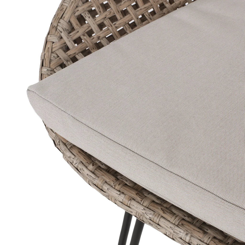 Nouveauté 2026 – Tabourets de bar d'extérieur Verano en résine tressée et métal avec coussin, lot de 4, coloris marron et beige