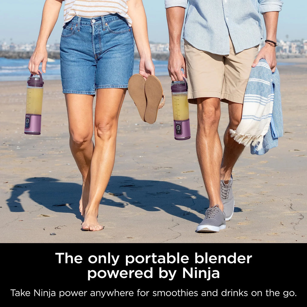 Nouveauté 2026 – Blender portable Ninja Blast , sans fil, bol de 532 ml (18 oz), blender individuel pour milkshakes et smoothies, sans BPA, couvercle étanche et bec verseur, rechargeable par USB-C, pièces compatibles lave-vaisselle, violet métallisé
