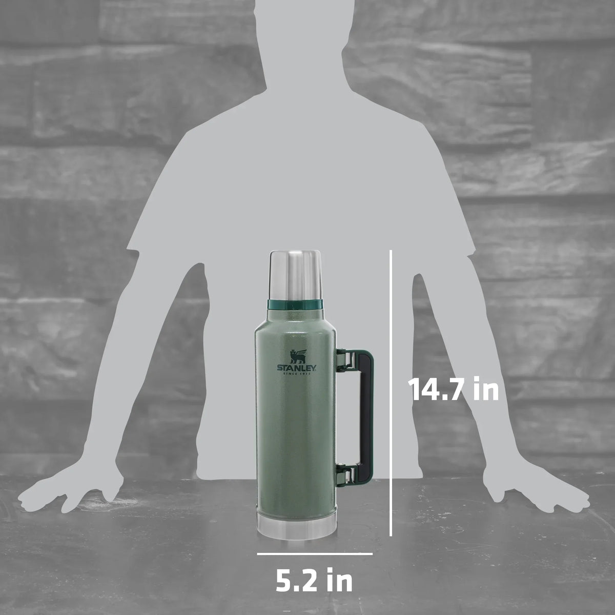 Nouveauté 2026 – Bouteille isotherme en acier inoxydable Stanley Classic , 2 pintes