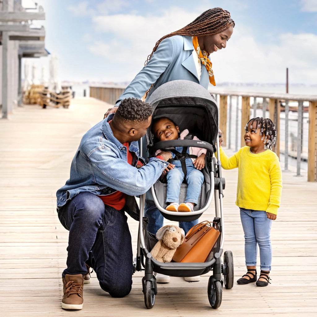Nouveauté 2026 – Système de voyage modulaire Evenflo Omni Plus avec siège auto pour bébé LiteMax Sport, gris Mylar, unisexe