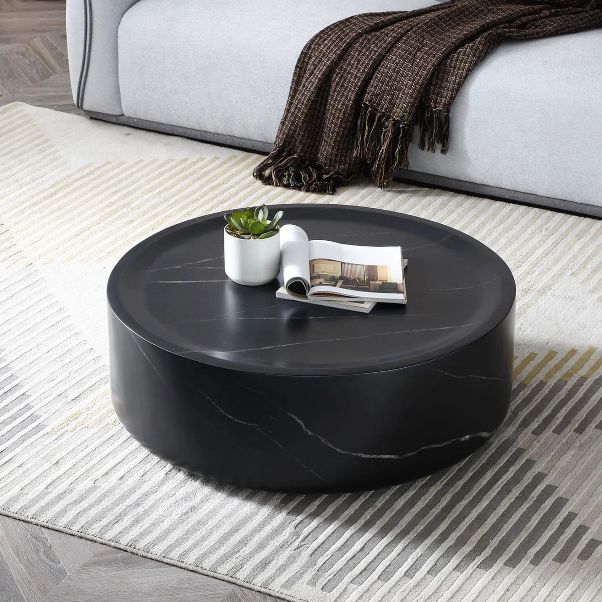 Nouveauté 2026 – Table basse ronde 31,49'' avec texture marbre, table basse circulaire moderne en fibre de verre, table d'appoint pour salon ou extérieur, livrée montée, finition marbre