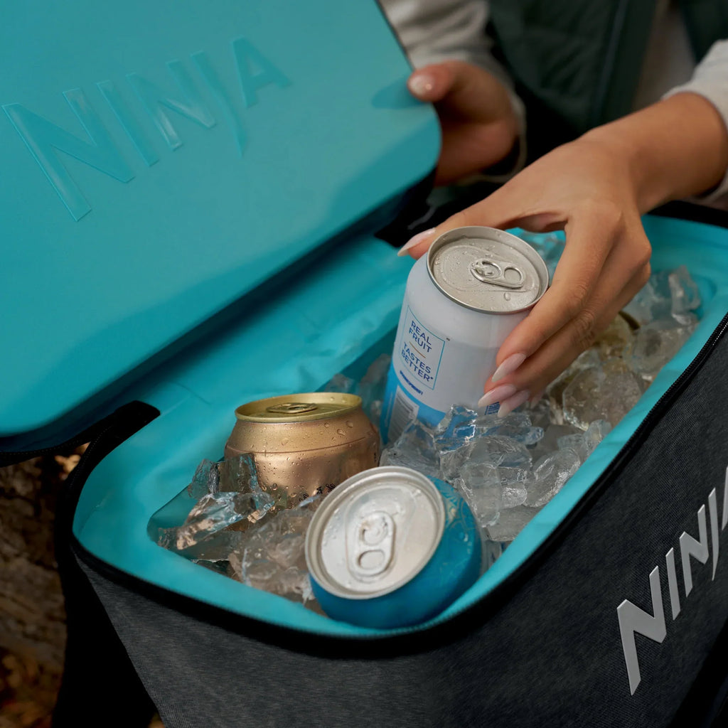 Nouveauté 2026 – Glacière souple Ninja Outdoor FrostVault Go 24 canettes avec zone froide et sèche, bleu bord de lac - FF124NV