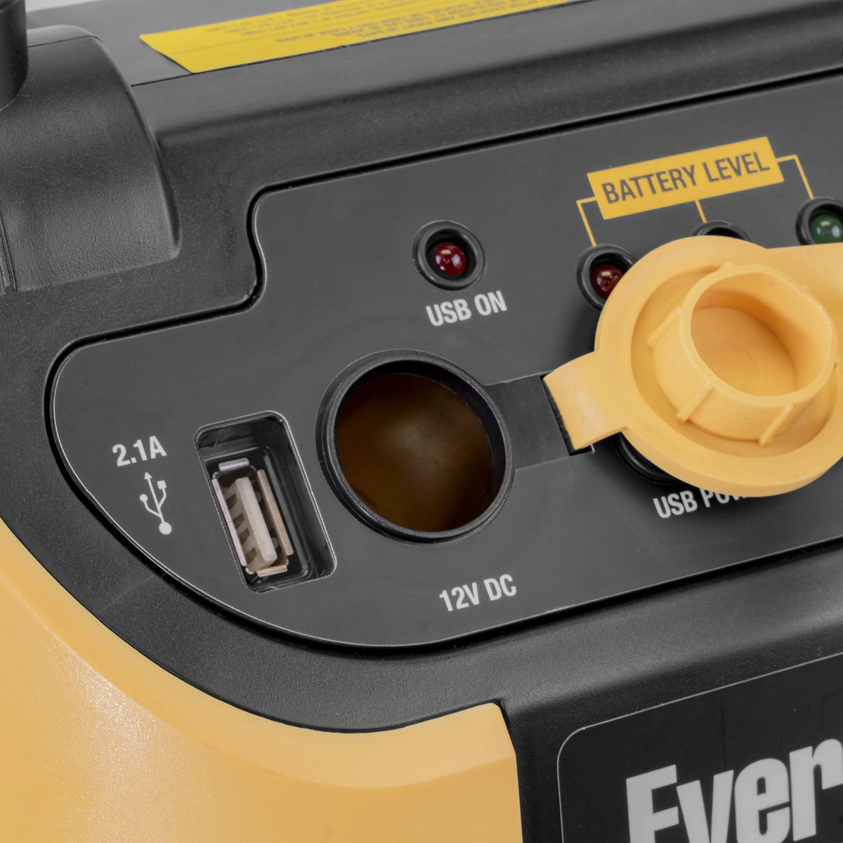 Nouveauté 2026 – Démarreur de secours EverStart Maxx J5C09E 1000 A (crête) avec compresseur, lampe LED pivotante et ports CC et USB