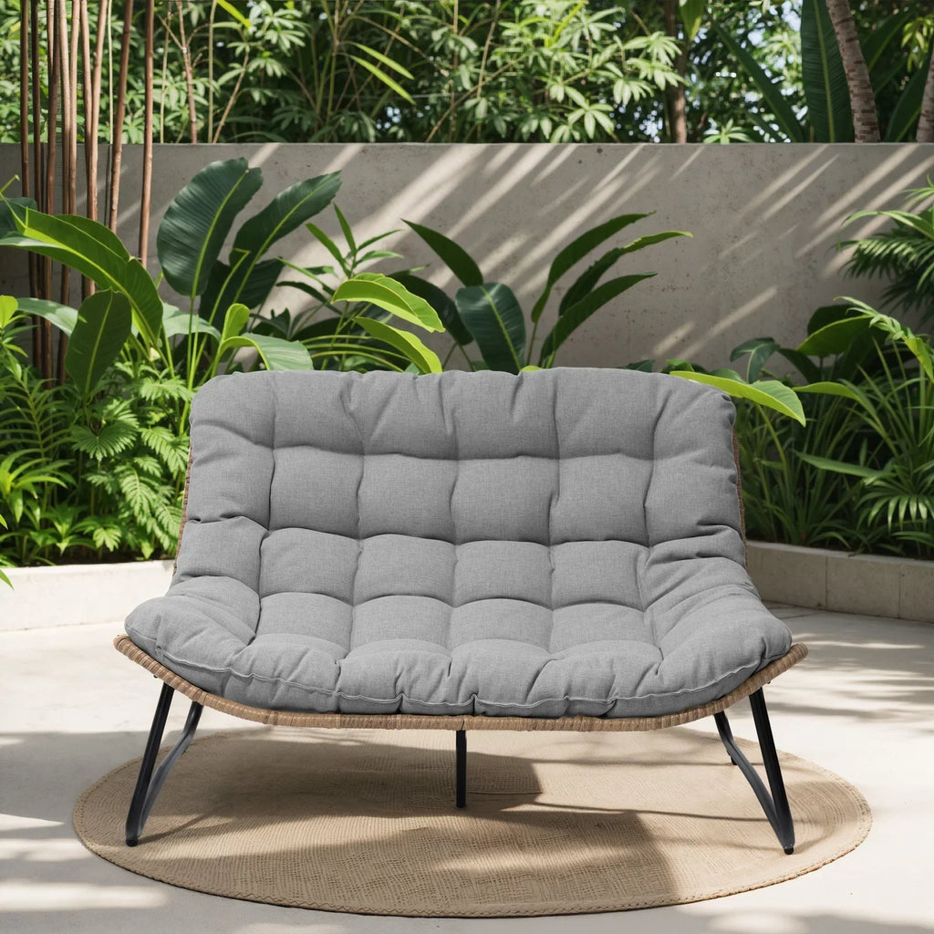 Nouveauté 2026 – Canapé deux places de patio Crestlive Products , grand meuble en rotin résistant aux intempéries avec coussins moelleux, canapé d'extérieur pour balcon, piscine, jardin (beige