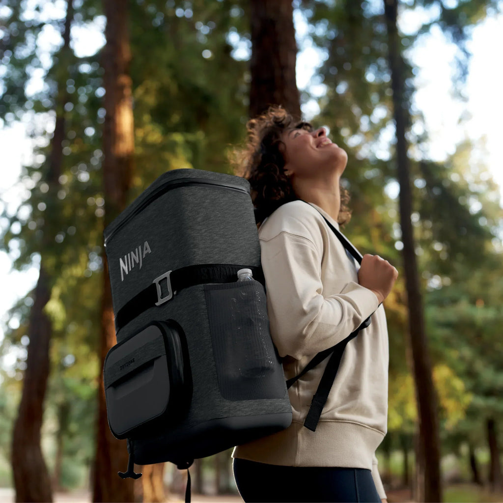 Nouveauté 2026 – Glacière souple Ninja Outdoor FrostVault Go 24 canettes avec zone froide et sèche, bleu bord de lac - FF124NV