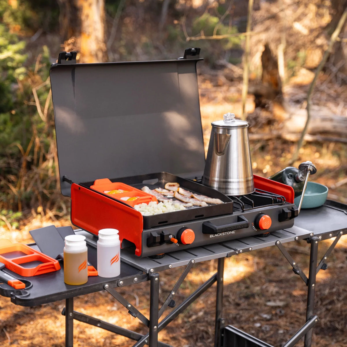 Nouveauté 2026 – Plaque de cuisson au propane Blackstone Adventure Ready 12" x 14" avec brûleur latéral