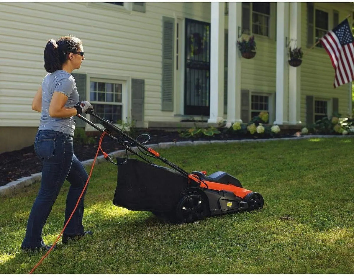 Nouveauté 2026 – Tondeuse à gazon filaire BLACK+DECKER MM2000 13 A, 51 cm (20 pouces), année