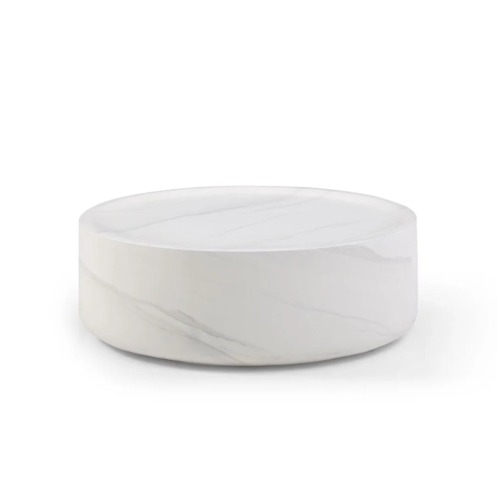 Nouveauté 2026 – Table basse ronde 31,49'' avec texture marbre, table basse circulaire moderne en fibre de verre, table d'appoint pour salon ou extérieur, livrée montée, finition marbre