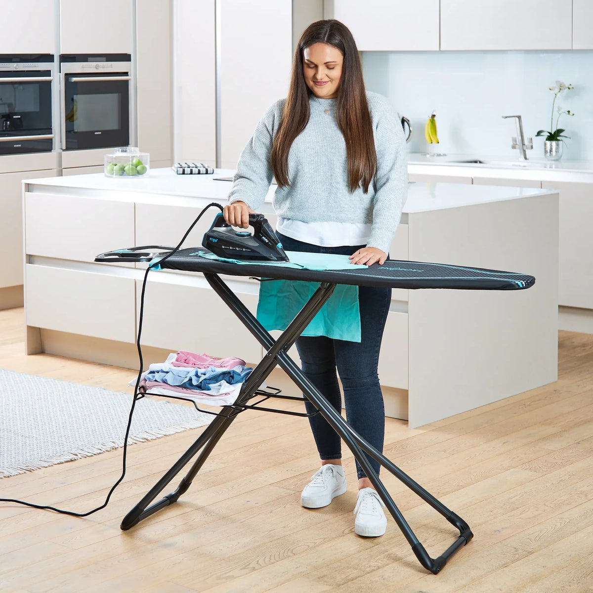 Nouveauté 2026 – Table à repasser Minky Homecare Ergo Plus
