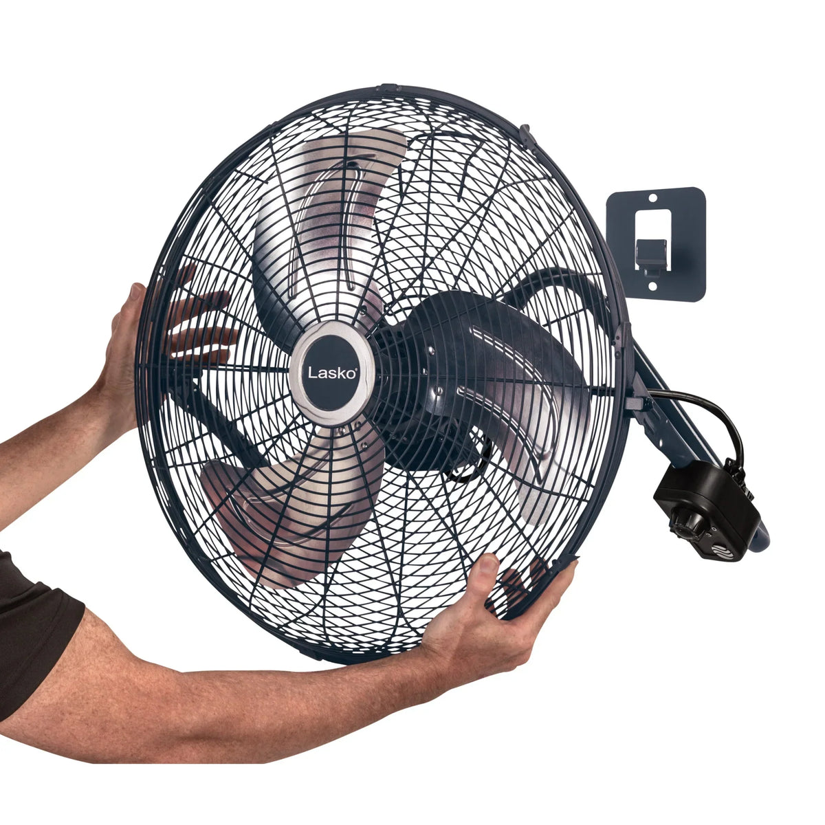 Nouveauté 2026 – Ventilateur sur pied haute vitesse Lasko Max Performance , option de montage mural, gris, H20610