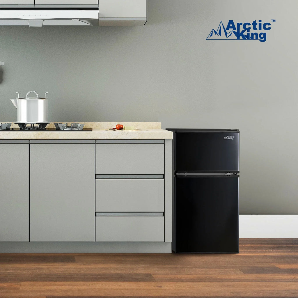 Nouveauté 2026 – Mini-réfrigérateur à deux portes Arctic King 3,2 pi³ avec congélateur, acier inoxydable, E-Star