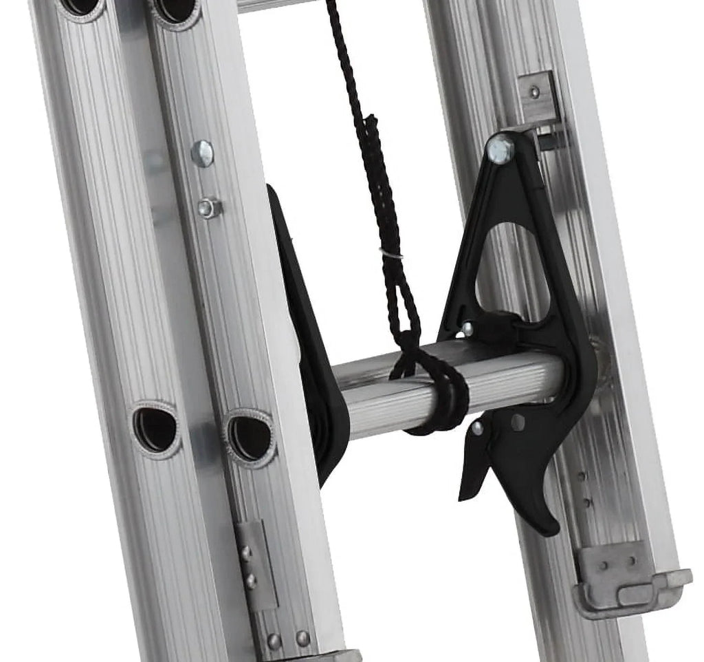 Nouveauté 2026 – Échelle d'extension en aluminium de 4,88 m (16 pieds) Louisville Ladder, capacité de charge de 113 kg (250 livres), type I, AE3216
