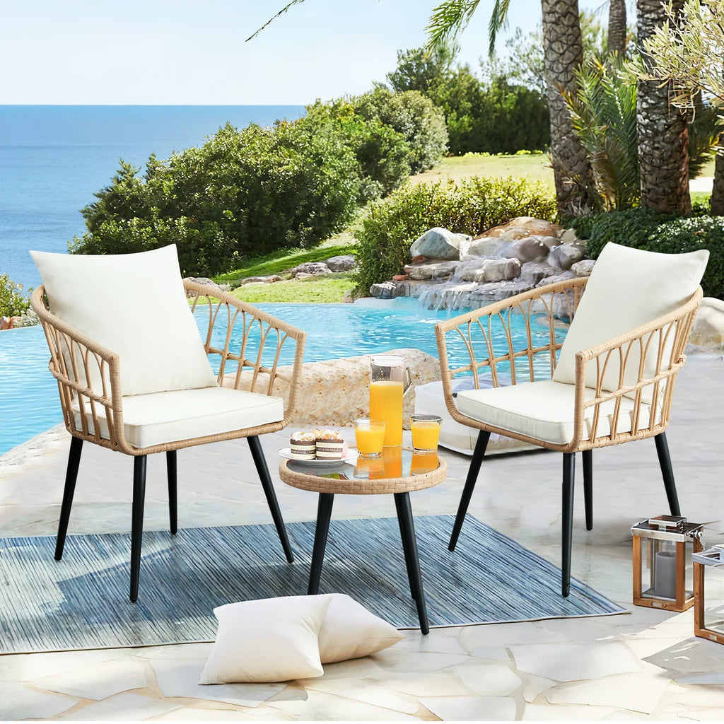 Nouveauté 2026 – Ensemble bistro de patio 3 pièces FHFO , mobilier d'extérieur en résine tressée pour balcon, appartement ou terrasse, ensemble table et chaises en rotin (2 pièces), beige