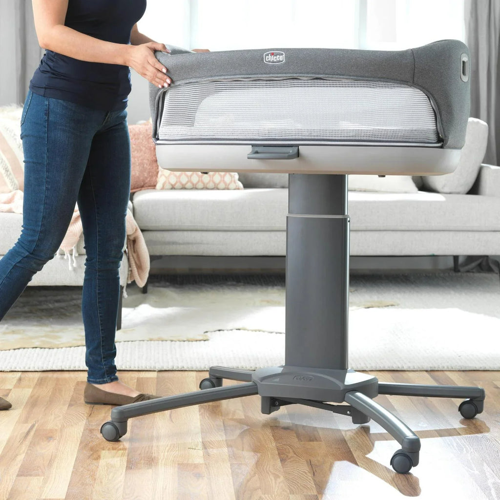 Nouveauté 2026 – Chicco Close to You Berceau de chevet portable 3 en 1 avec table à langer intégrée - Gris chiné (Gris). Neuf