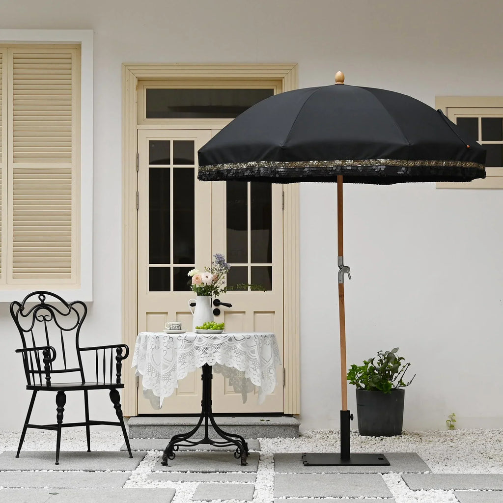 Nouveauté 2026 – Parasol de terrasse LAGarden de 1,8 m à franges et pompon, style Jazz Age, en bois, protection UPF50+, beige avec pompon doré, modèle : JZ6-01