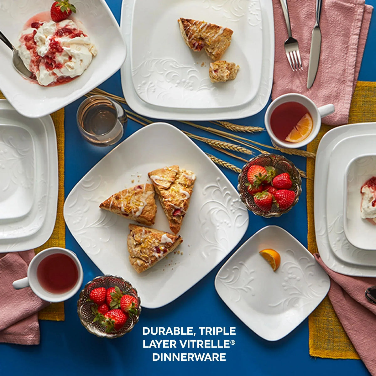 Nouveauté 2026 – Service de table carré en verre embossé Corelle Cherish 16 pièces (pour 4 personnes