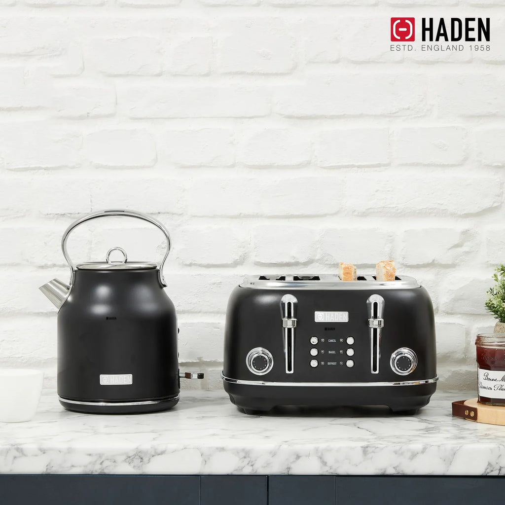 Nouveauté 2026 – Bouilloire électrique Haden Heritage 1500 1,7 W , finition noir mat avec accents cuivrés